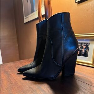 Steve Madden Western Boot